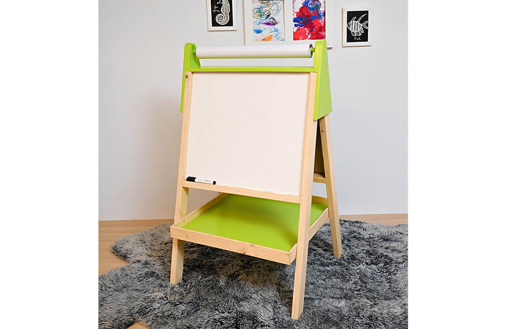 chalkboard for painting stand front from the wall.